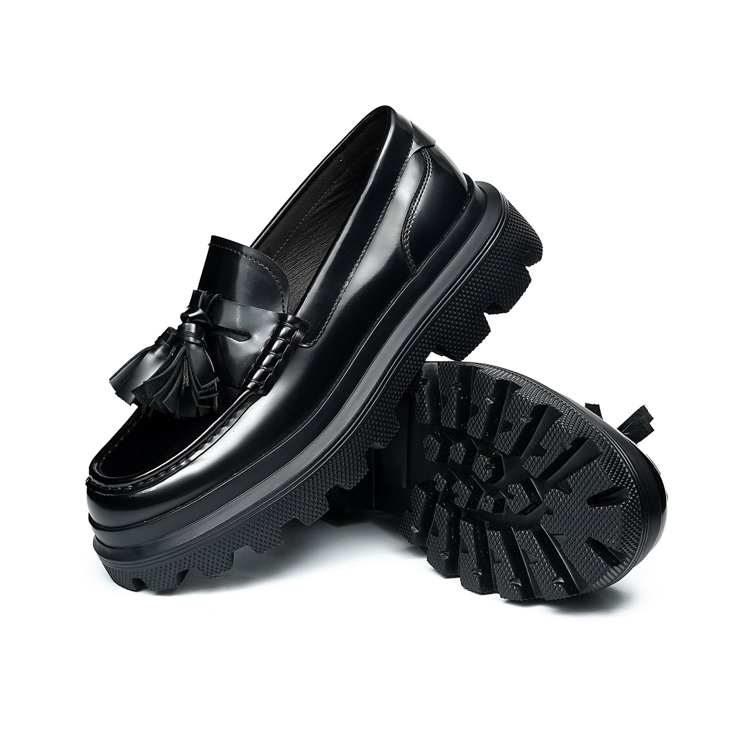 Men's Elevated Tassel Loafers: Architectural Sole & Dynamic Fringe Detailing