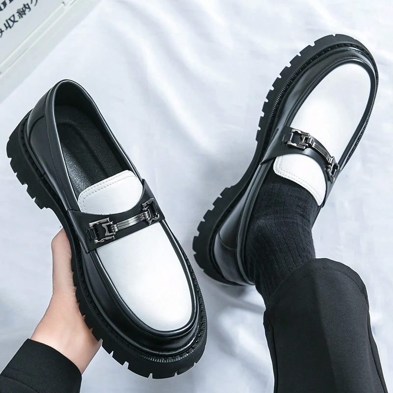 Contrast Men's Loafer: Sculpted Sole & Refined Metal Detail