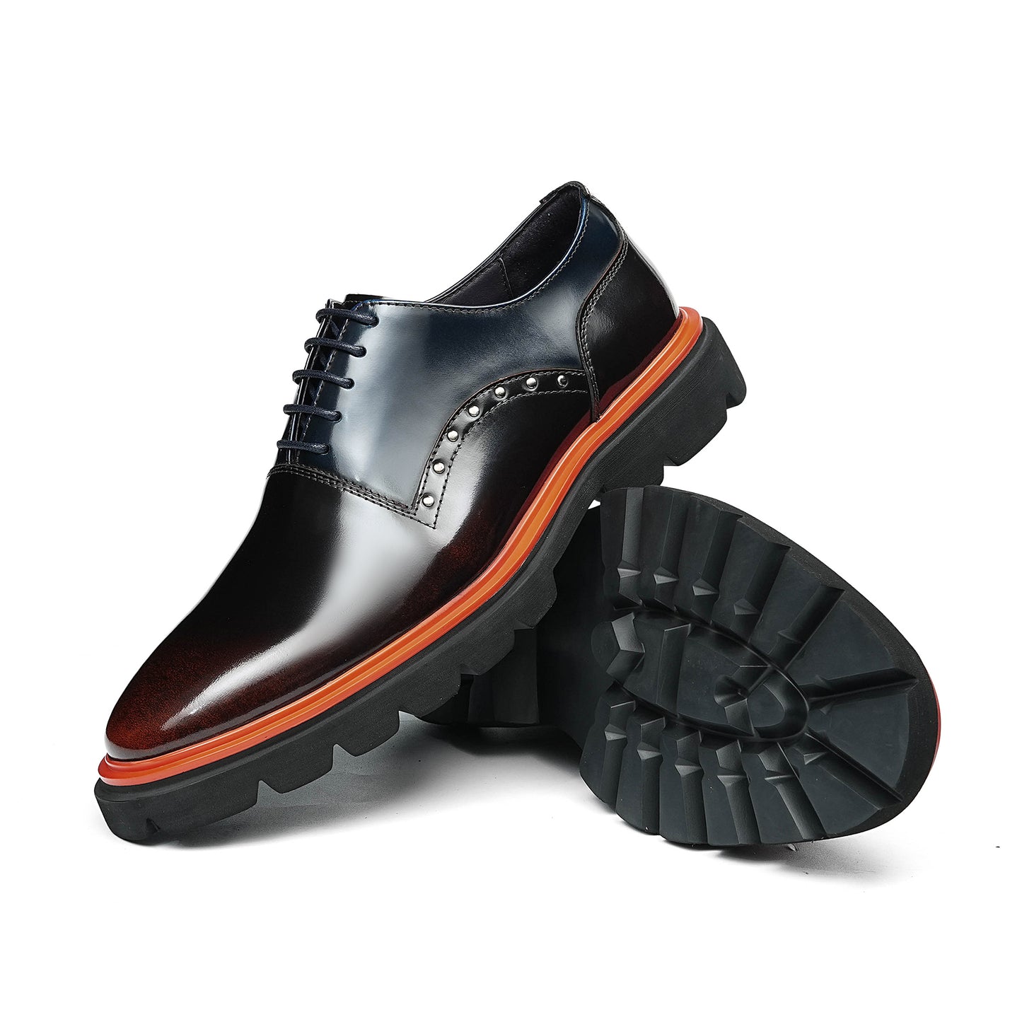 Men's Oxford Shoes: Contrast Accent & Platform Sole Design