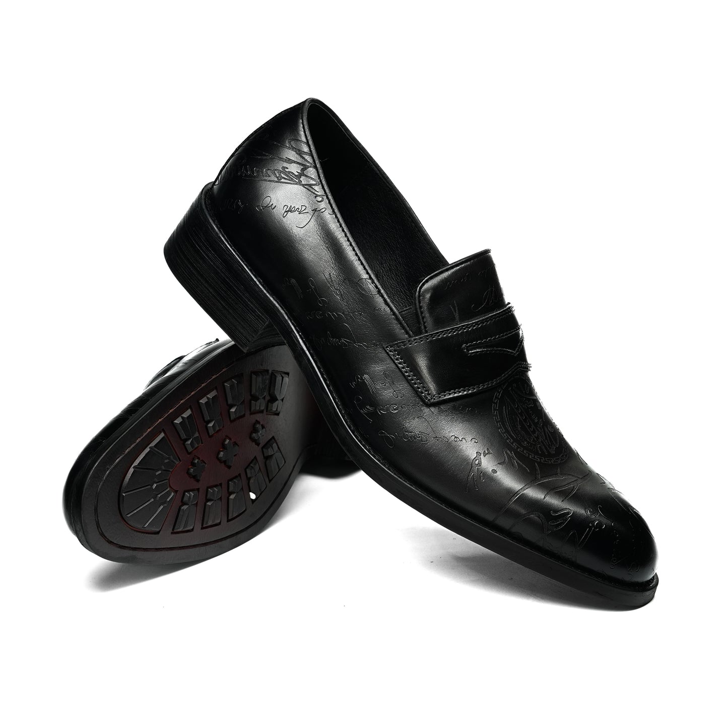 Men's Artisan-Carved Loafers: Intricate Detailing & Timeless Sophistication