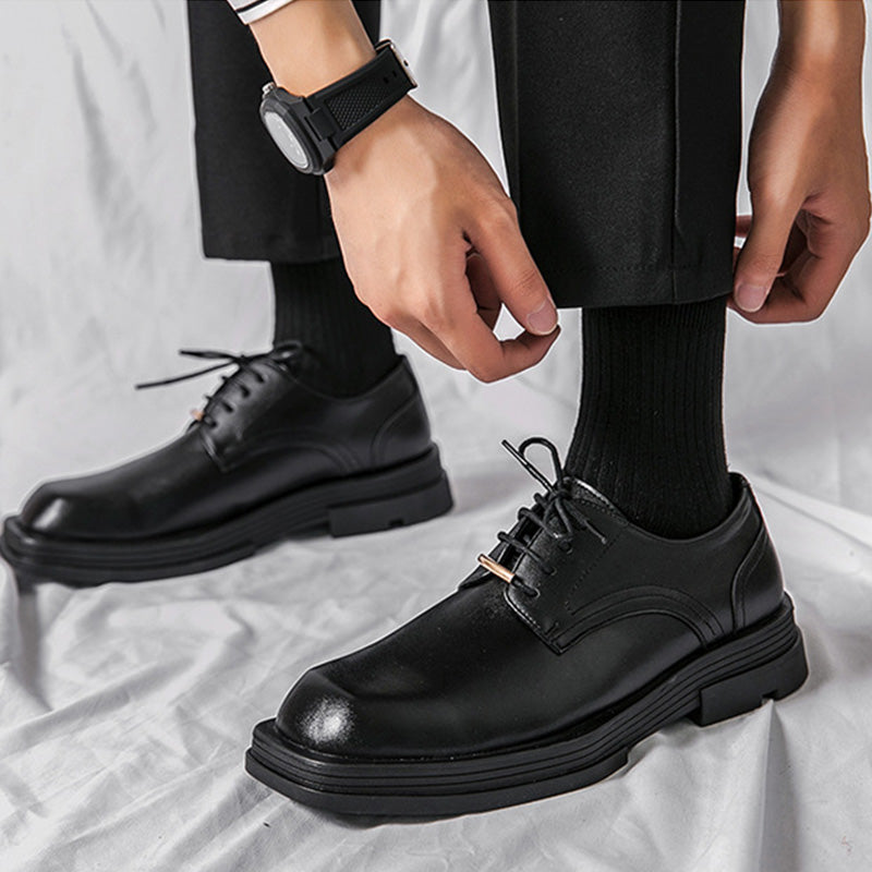 Contemporary Square-Toe Men's Derbys Shoes: Refined Metal Detailing & Modern Silhouette