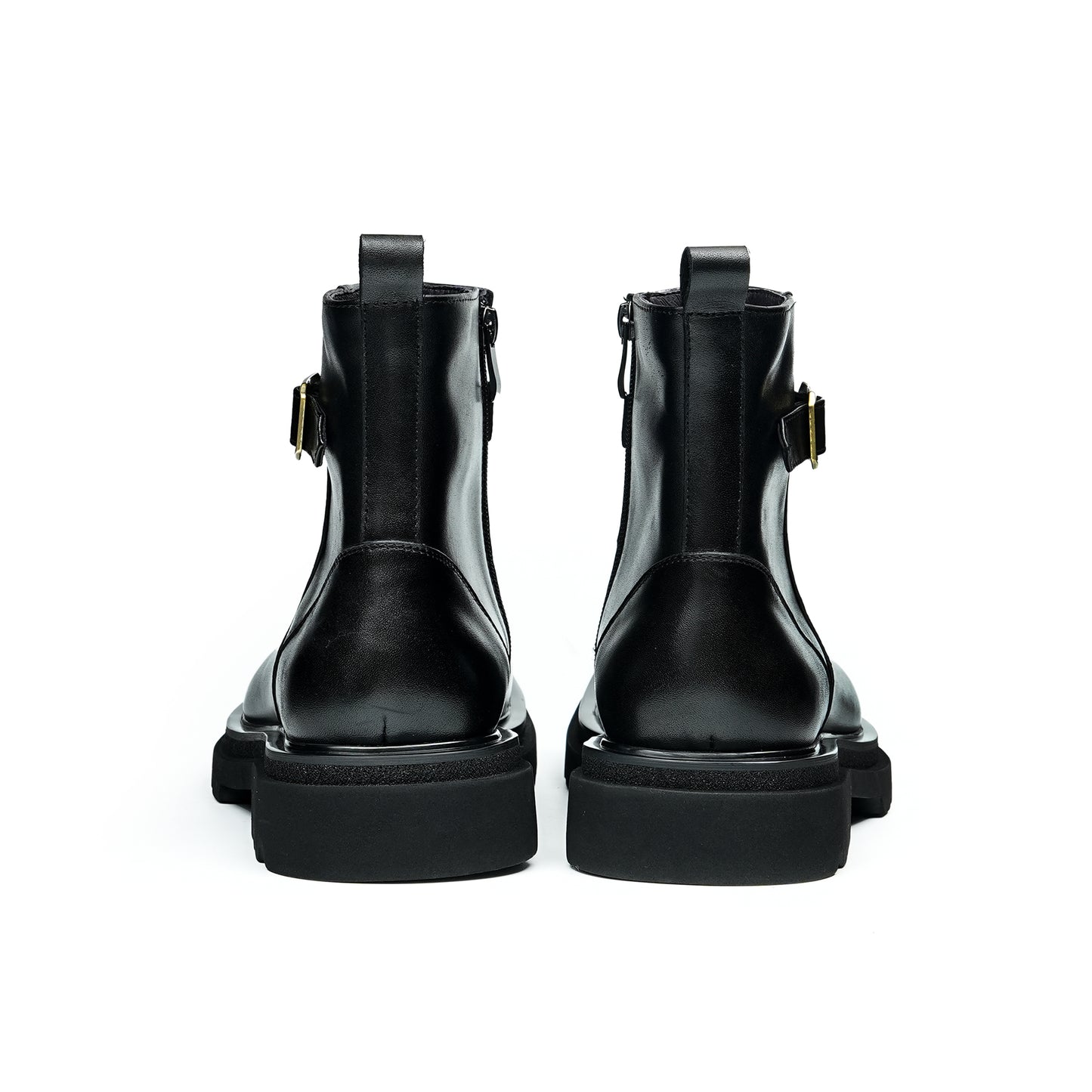 Men's Chelsea Boots: Supple Lining & Side-Zip Access in Durable Leather