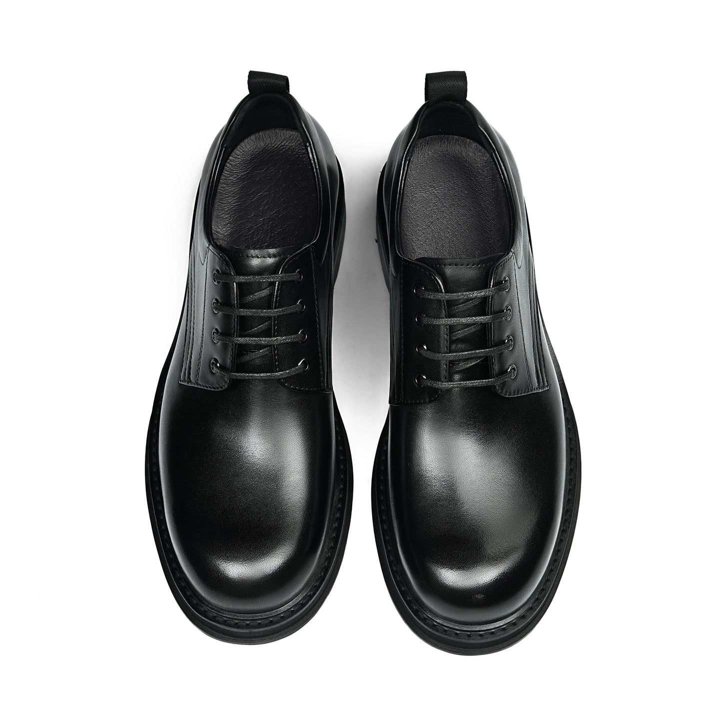 Urban Ease Men's Derby Shoes: Side Elastic Panels & Streamlined Design