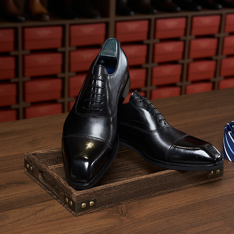 Architectural Square-Toe Men's Oxford: Modern Sophistication & Timeless Structure