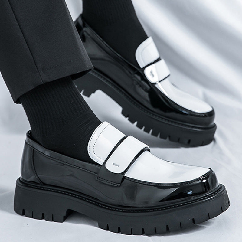 Modern Two-Tone Men's Loafers: Architectural Sole & Streamlined Silhouette