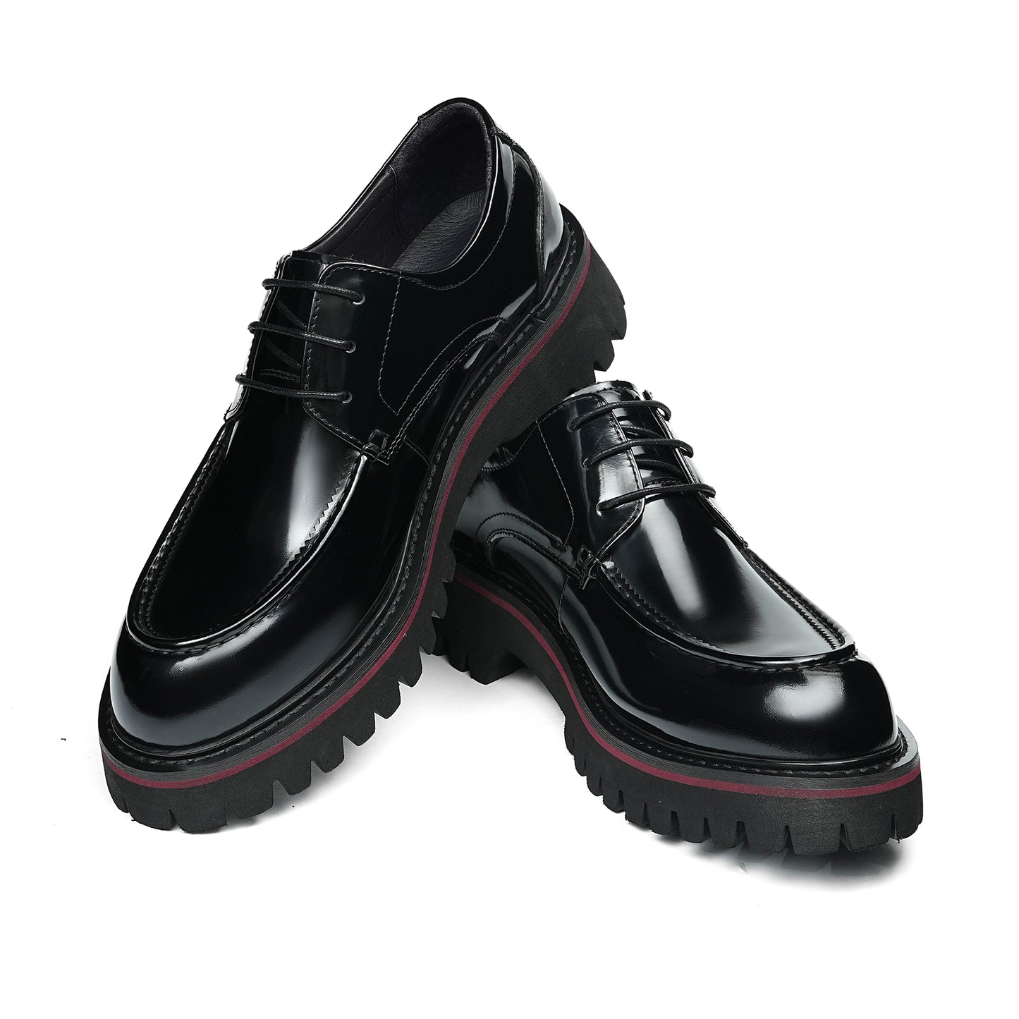 Architectural Men's Derby Shoes: Textured Sole & Structured Silhouette