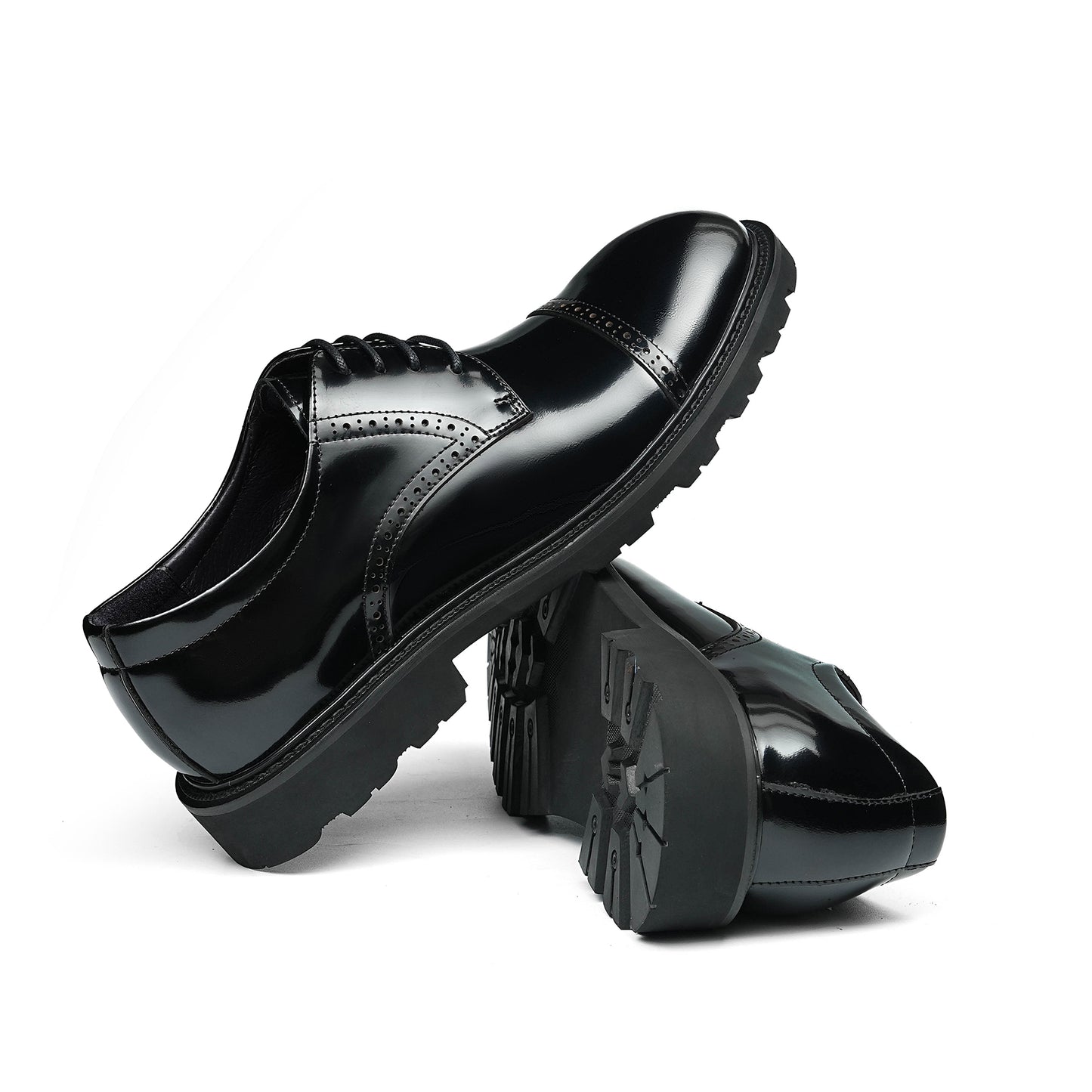 Men's Cap Toe Derby: Artisan Stitching & All-Terrain Assurance