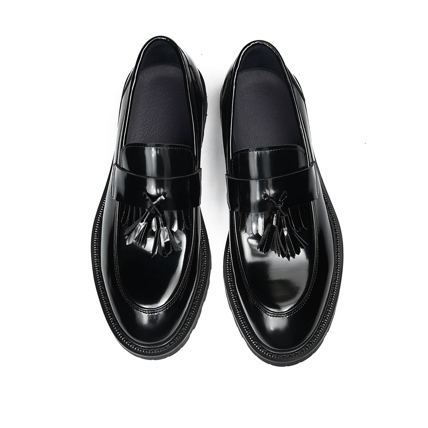 Men's Luminous Tassel Loafers: Artisan Detailing & Effortless Sophistication