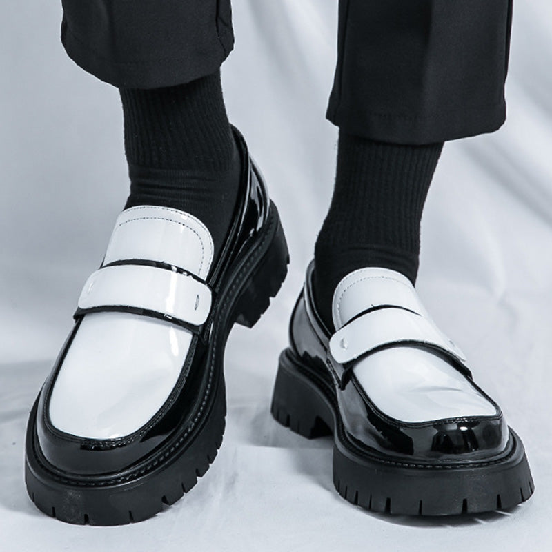 Modern Two-Tone Men's Loafers: Architectural Sole & Streamlined Silhouette