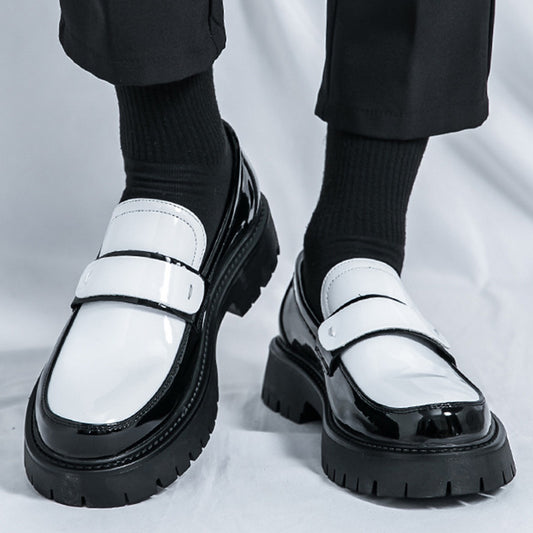 Modern Two-Tone Men's Loafers: Architectural Sole & Streamlined Silhouette