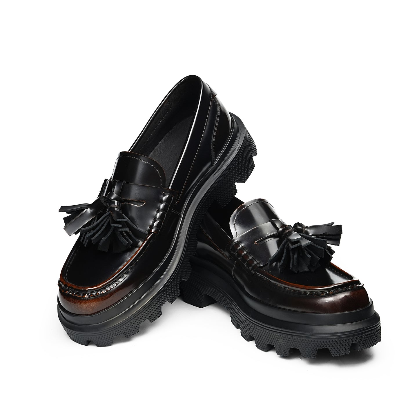 Men's Elevated Tassel Loafers: Architectural Sole & Dynamic Fringe Detailing
