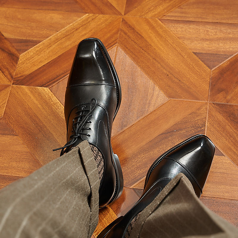 Architectural Square-Toe Men's Oxford: Modern Sophistication & Timeless Structure