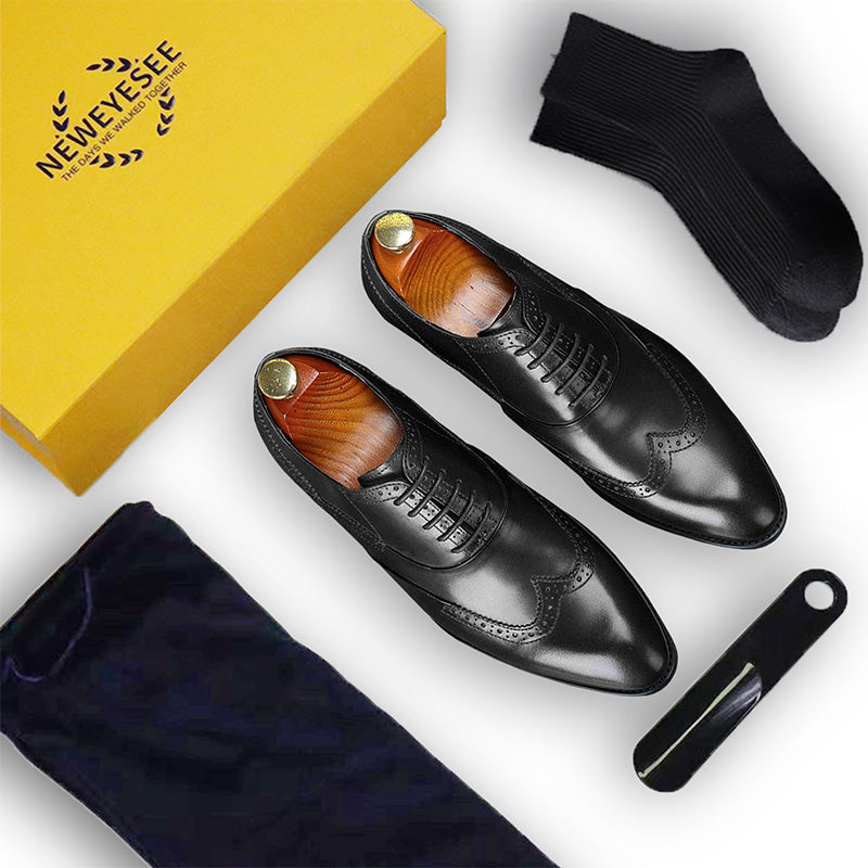 Men's Brogue Oxford Shoes Intricate Detailing