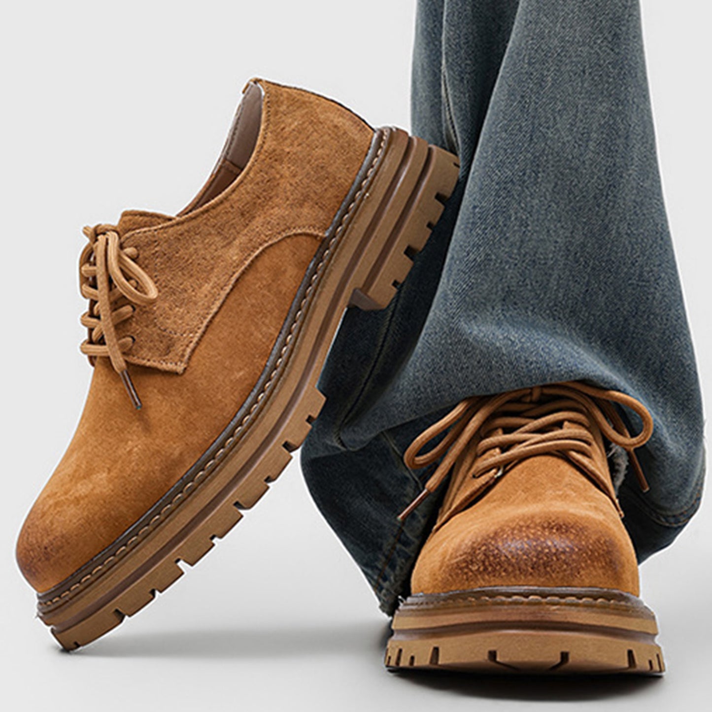 Men's Boots Low-Top: Distressed Toe & Rugged Sole