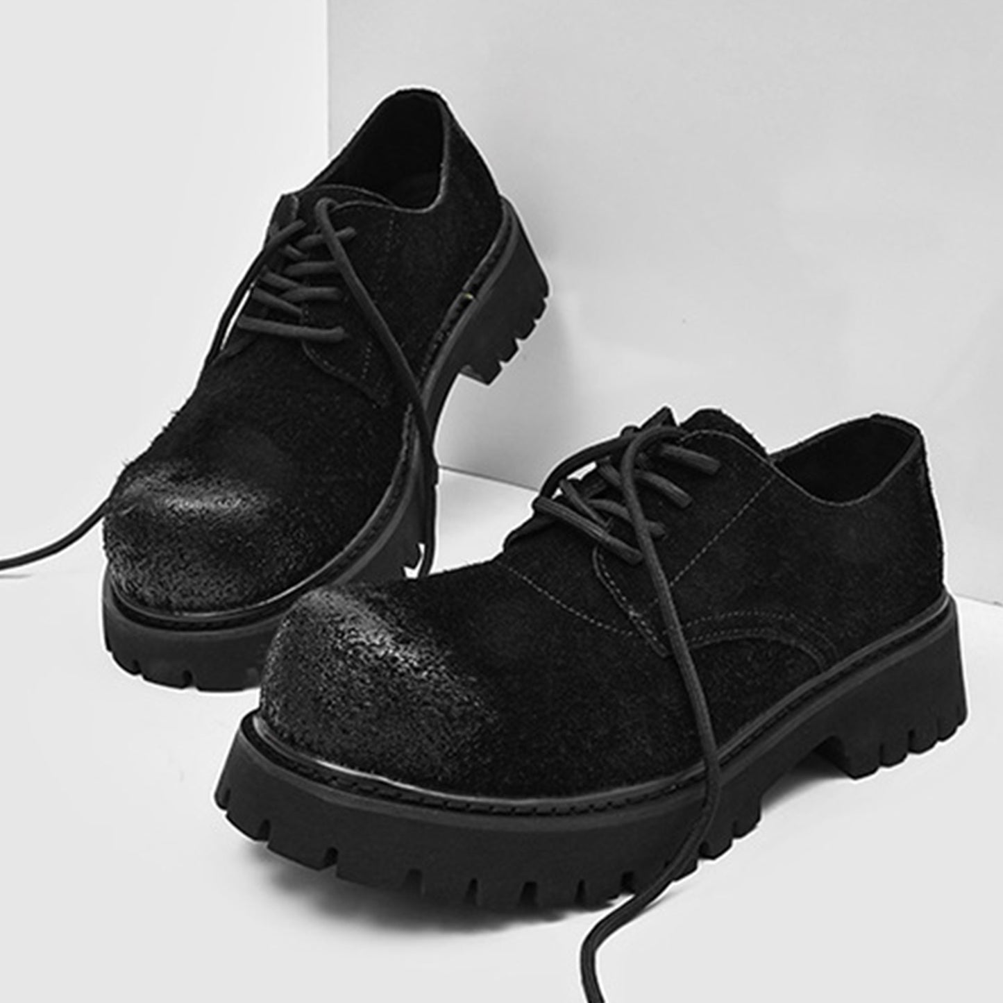 Men's Derby Shoes Retro-Textured Chunky Sole with Distressed Finish