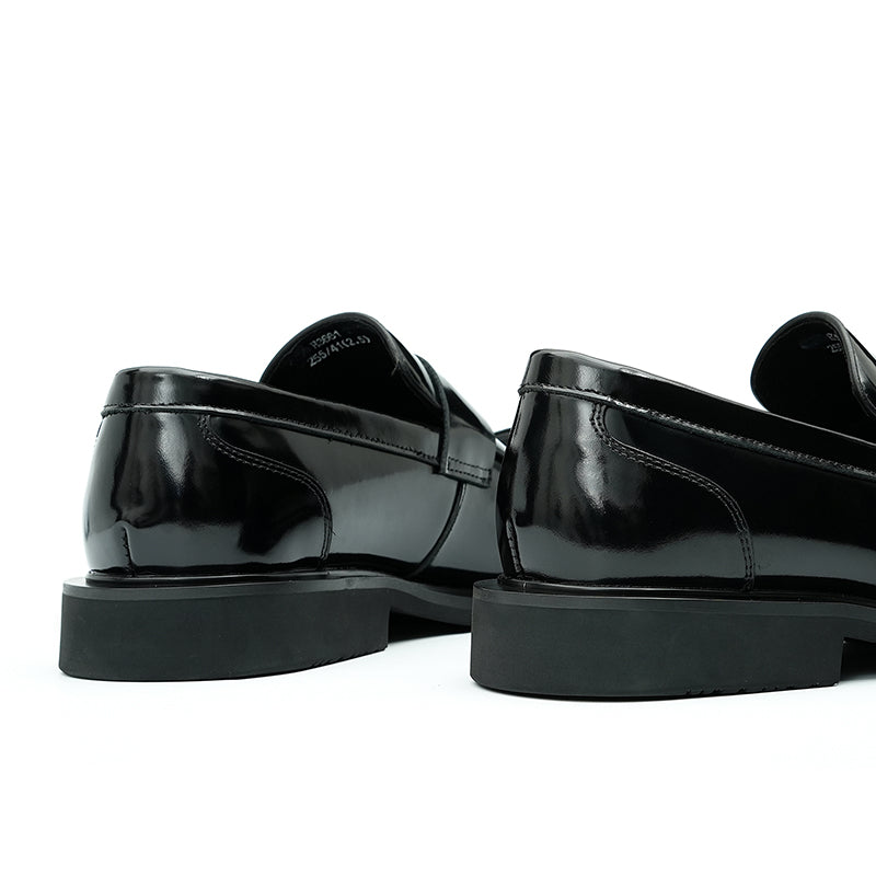 Calfskin Loafers Shoes Glossy Large Toe