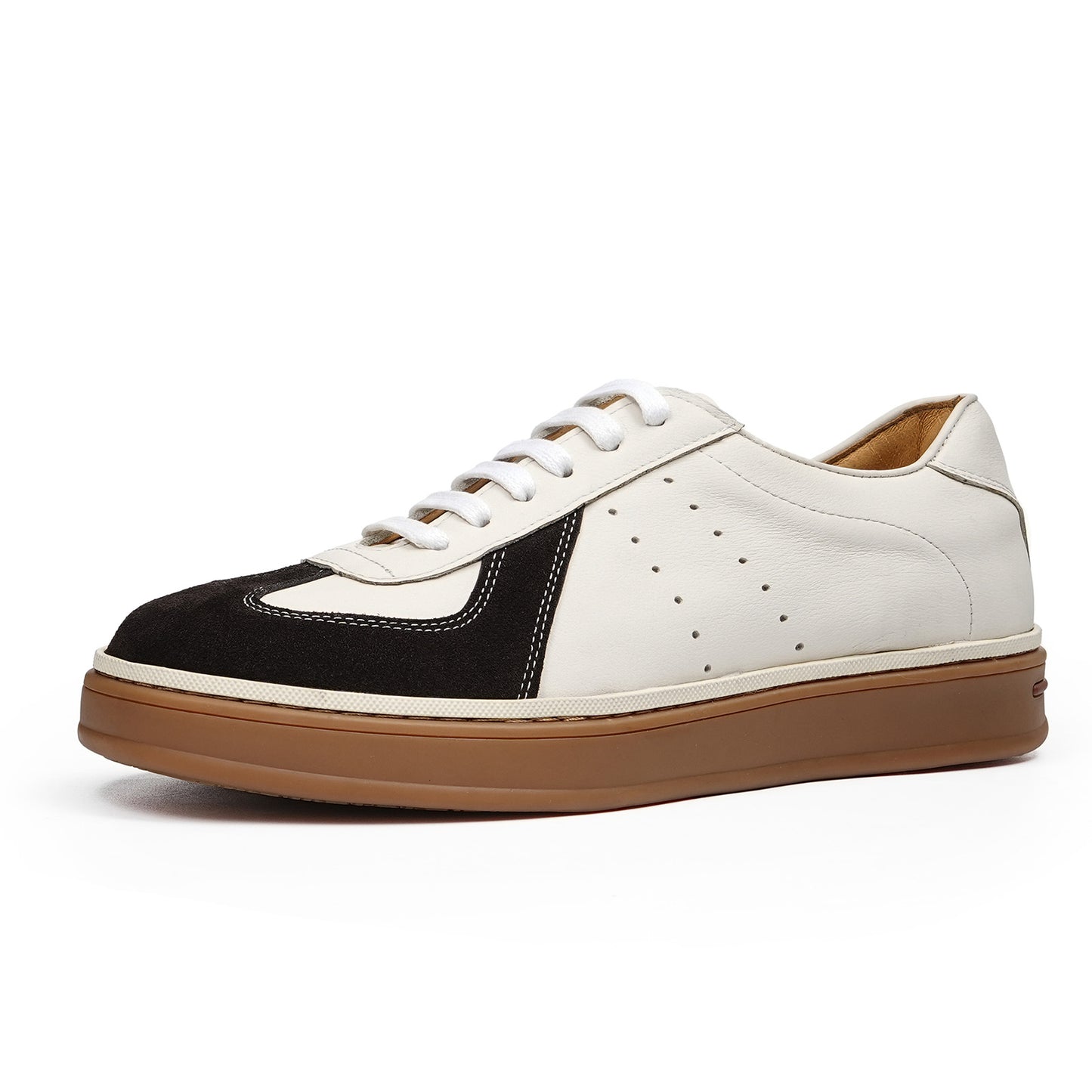 Men's Sneakers | Wingtip Details & Contrast Panel
