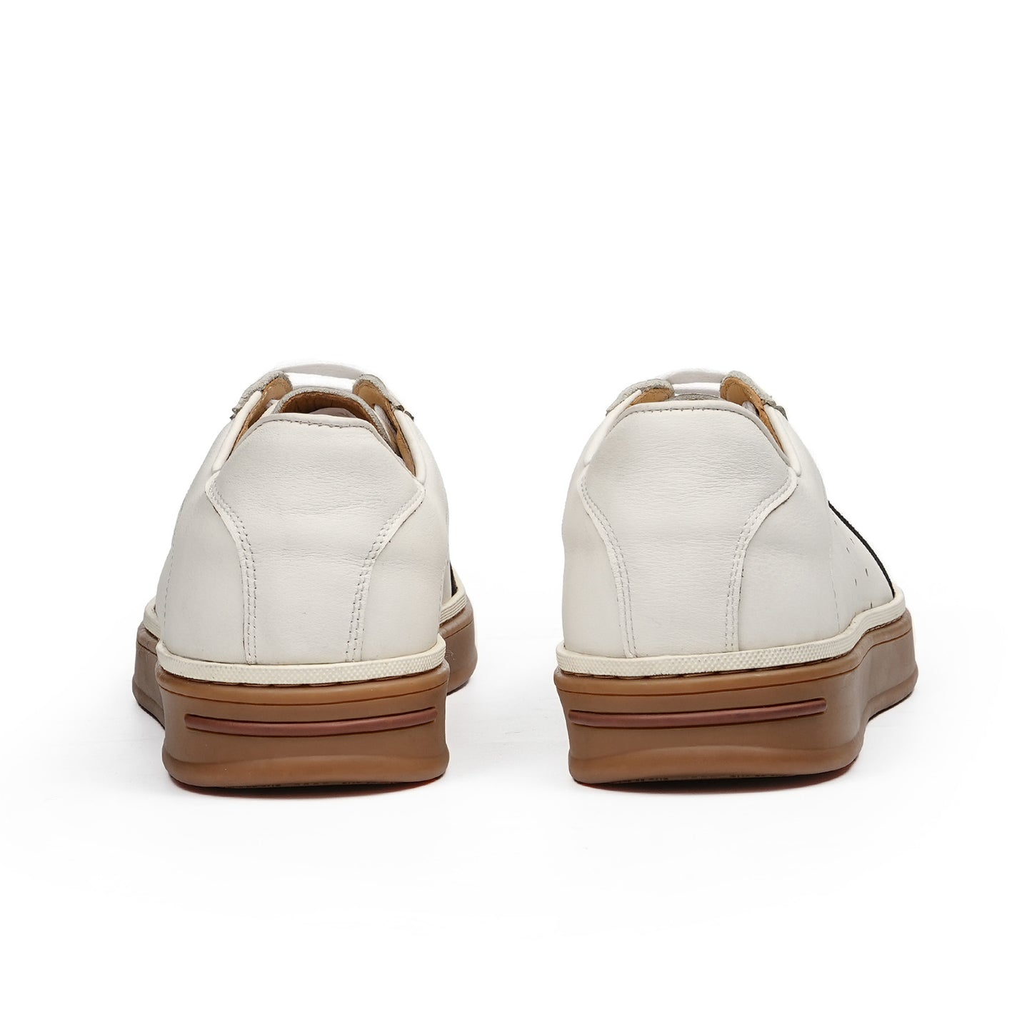 Men's Sneakers | Wingtip Details & Contrast Panel