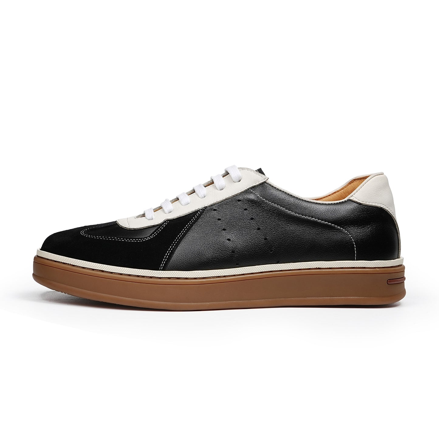 Men's Sneakers | Wingtip Details & Contrast Panel