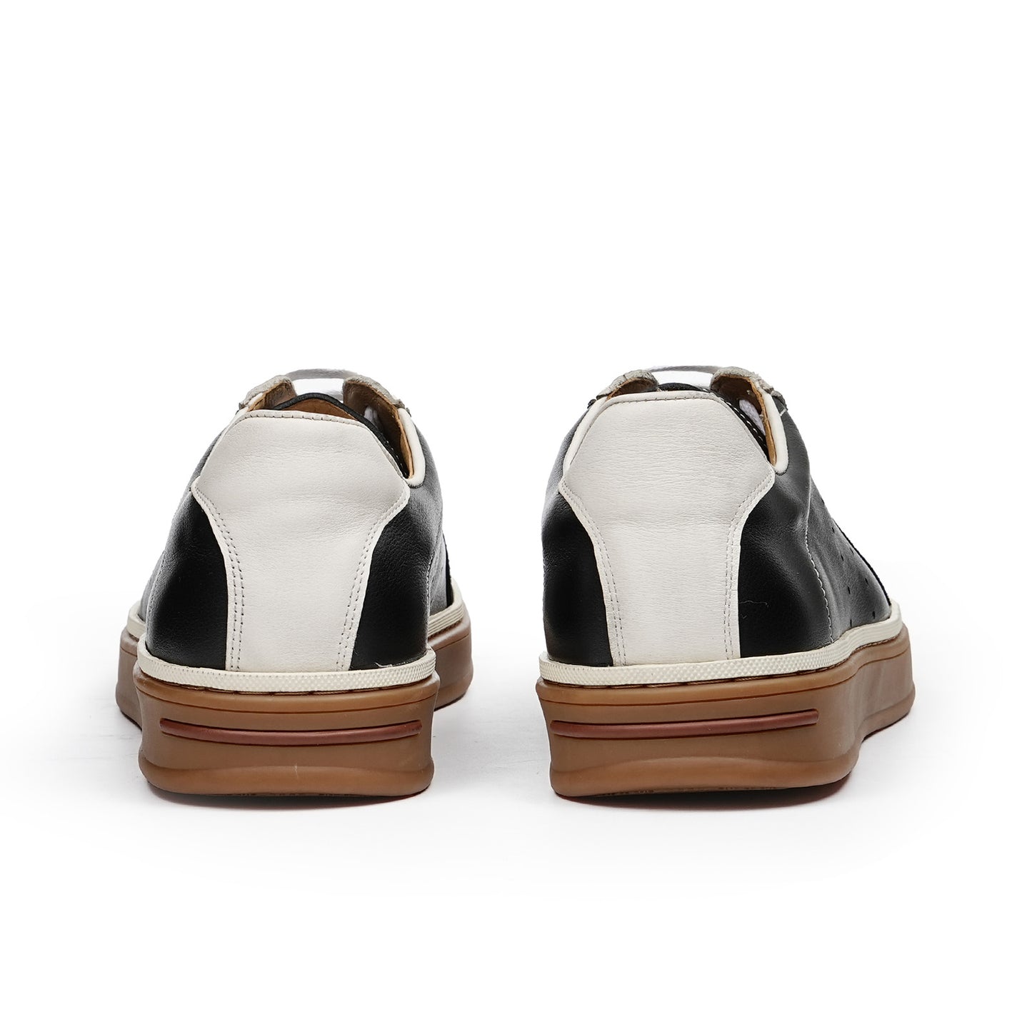 Men's Sneakers | Wingtip Details & Contrast Panel
