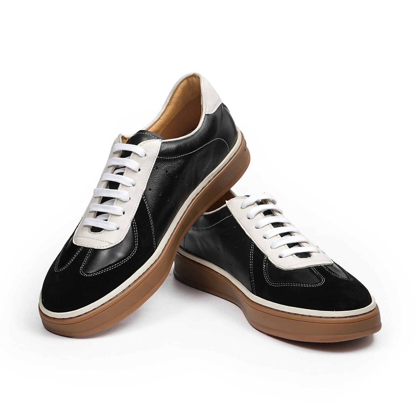 Men's Sneakers | Wingtip Details & Contrast Panel