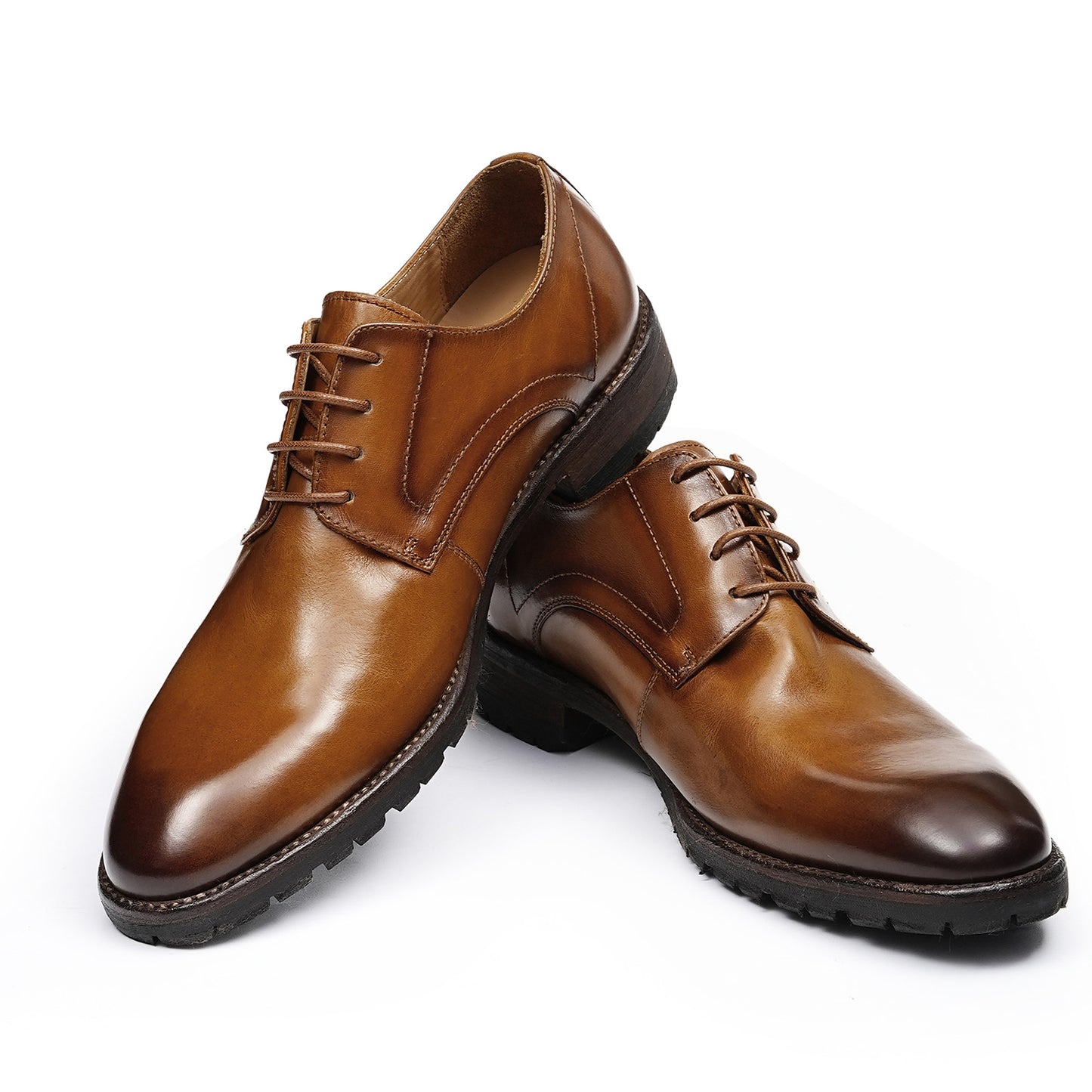 Classic Men's Derby Shoes Design with Rounded Toe for Everyday Sophistication