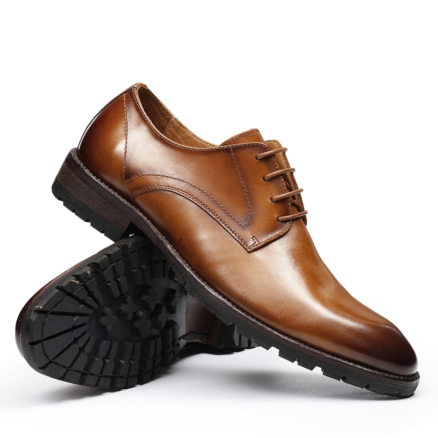 Classic Men's Derby Shoes Design with Rounded Toe for Everyday Sophistication