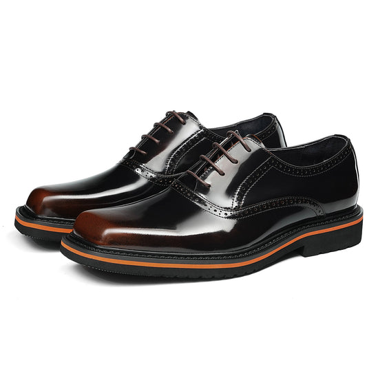 Men's Lace-Up Oxford Shoes with Contrast Sole Accent & Decorative Stitching