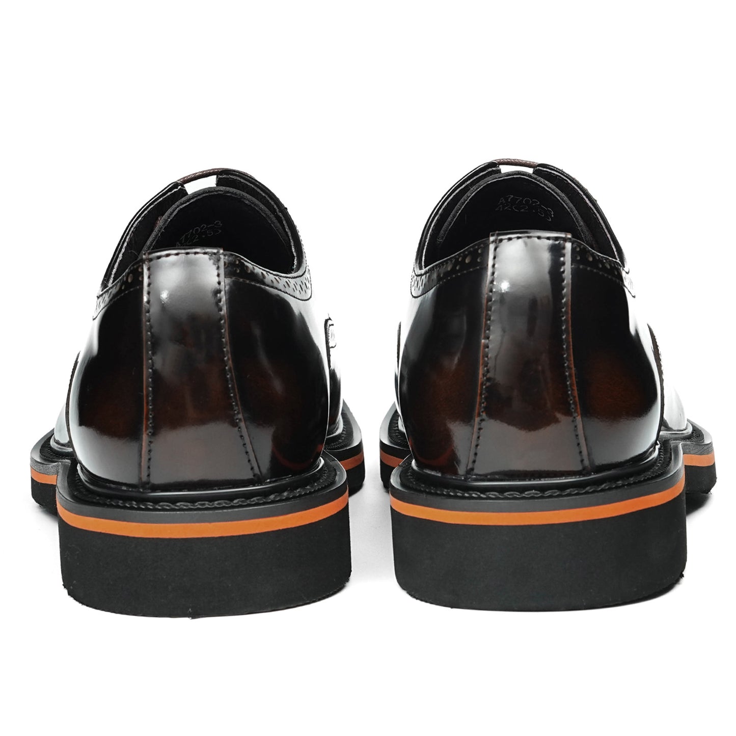 Men's Lace-Up Oxford Shoes with Contrast Sole Accent & Decorative Stitching