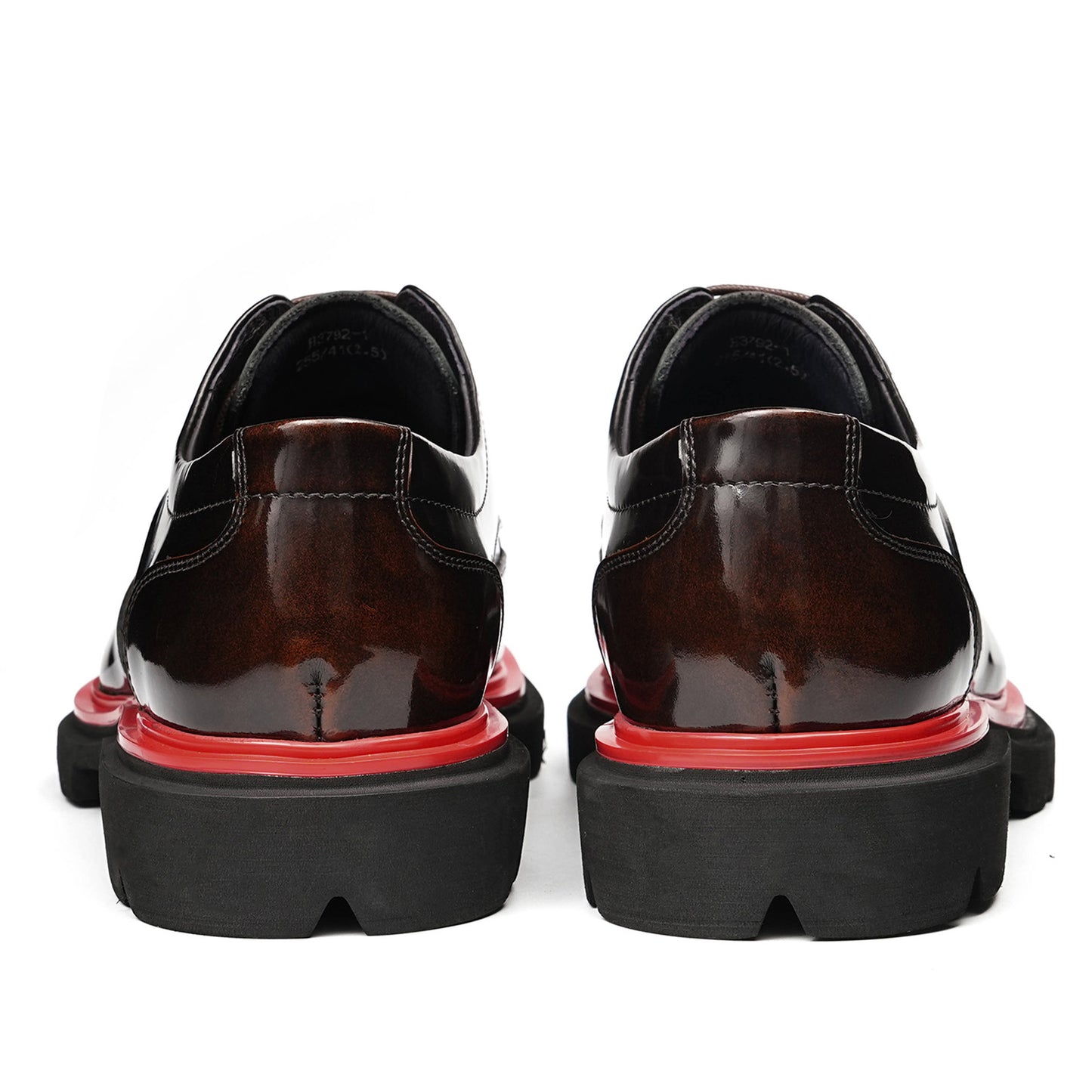 Men's Square-Toe Derbys with Brogue Detailing & Contrast Sole Trim