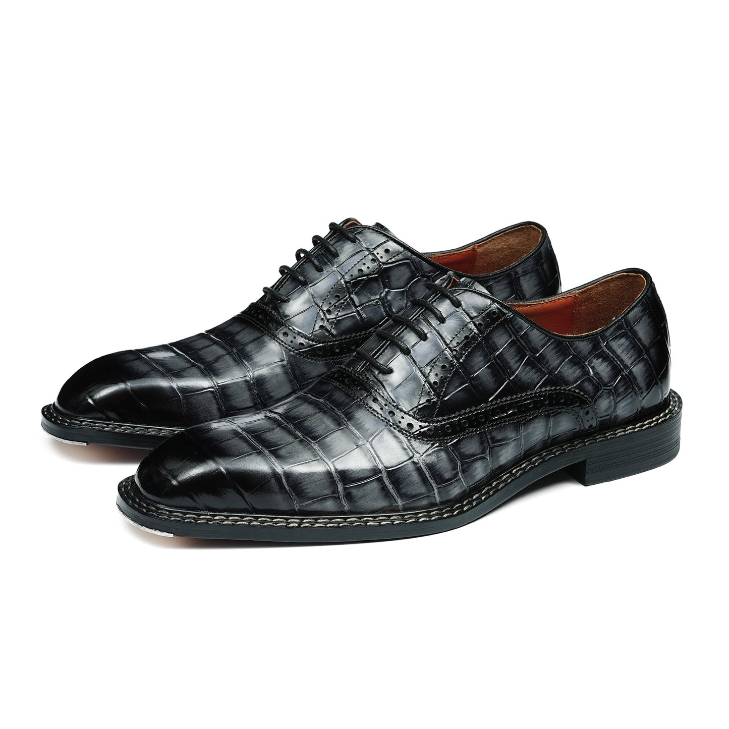 Men's Brogue Oxford Shoes with Intricate Texture & Detailing