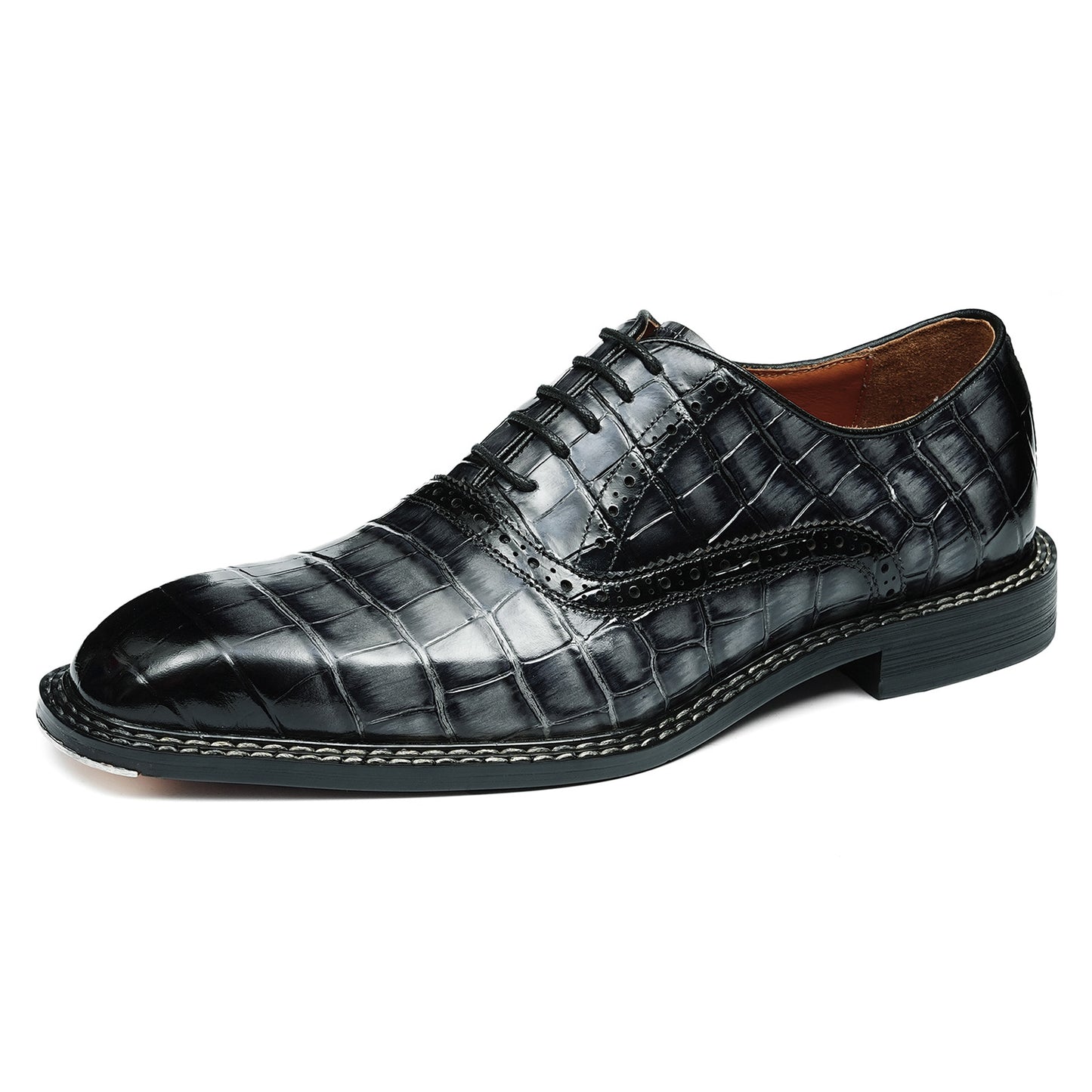 Men's Brogue Oxford Shoes with Intricate Texture & Detailing