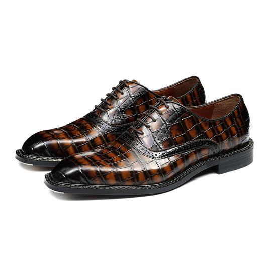 Men's Brogue Oxford Shoes with Intricate Texture & Detailing