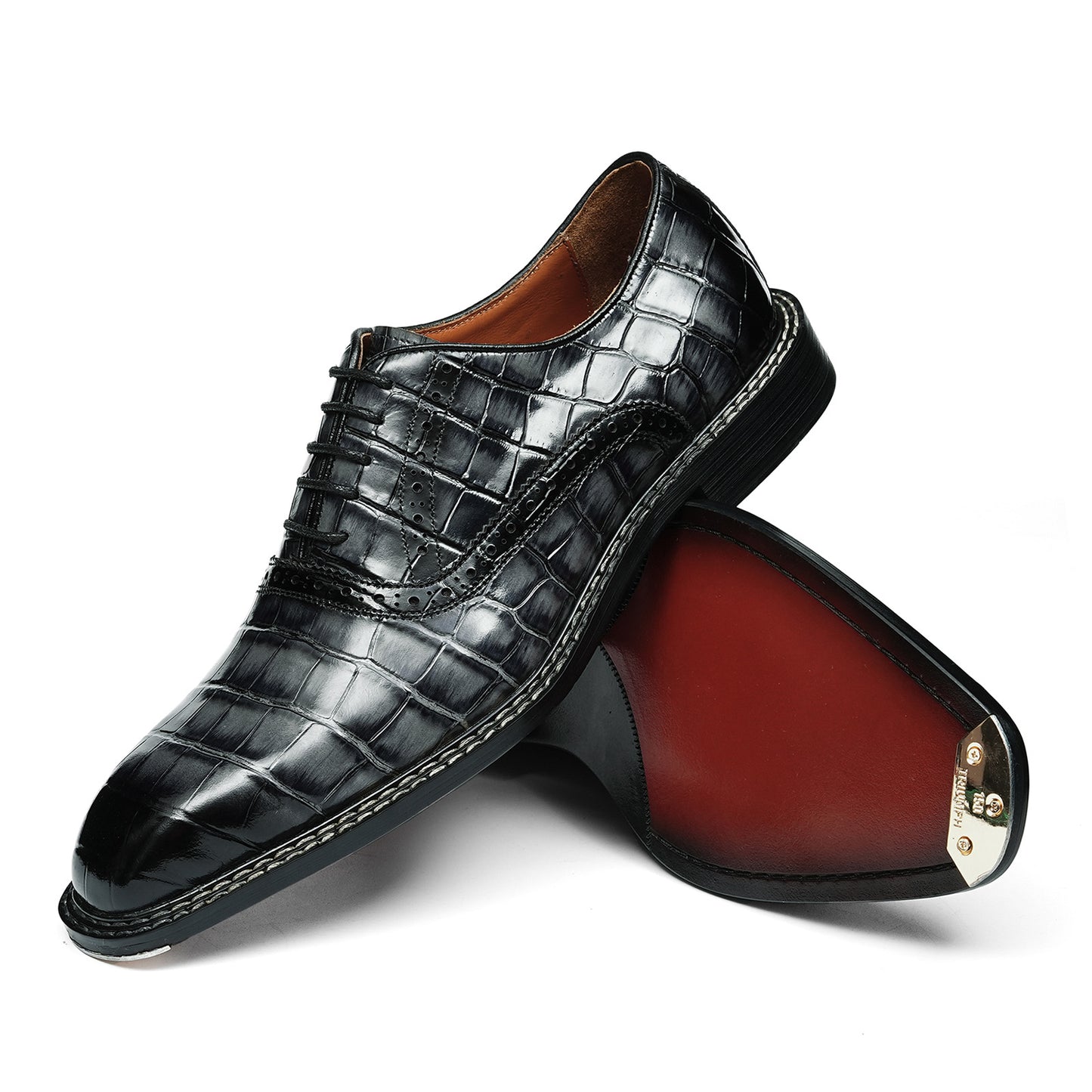 Men's Brogue Oxford Shoes with Intricate Texture & Detailing