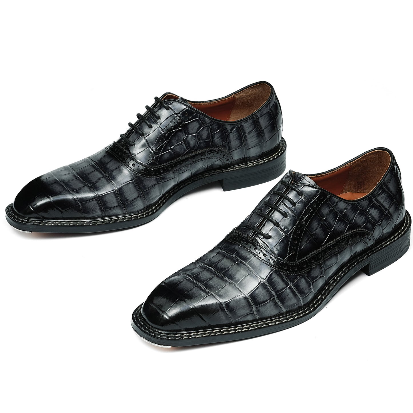 Men's Brogue Oxford Shoes with Intricate Texture & Detailing
