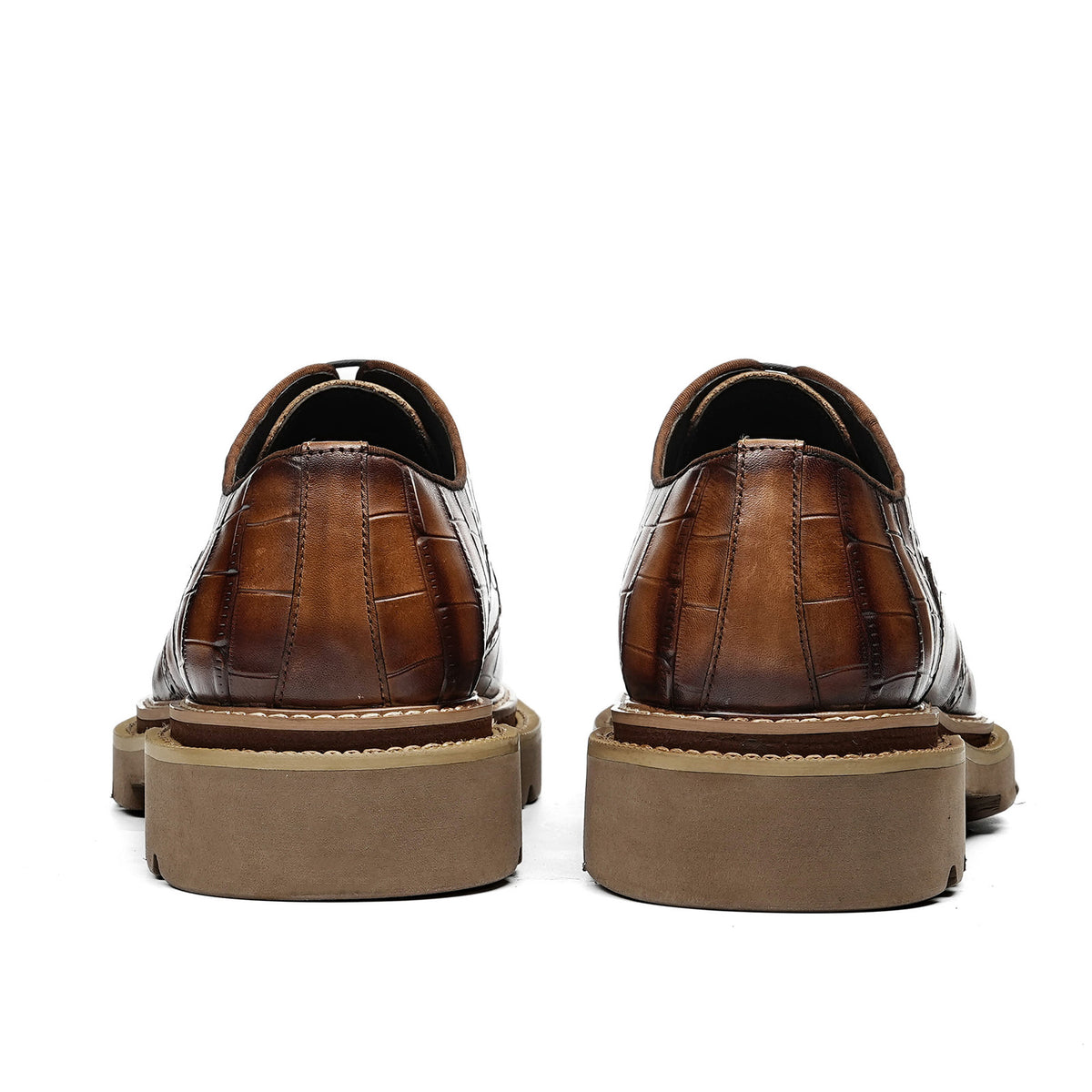 Men's Brogue Textured Wingtip Oxford Shoes | with Chunky Lugged Sole