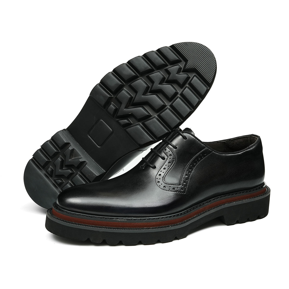 Men's Oxford Shoes with Decorative Perforations & Bold Multi-Layer Sole