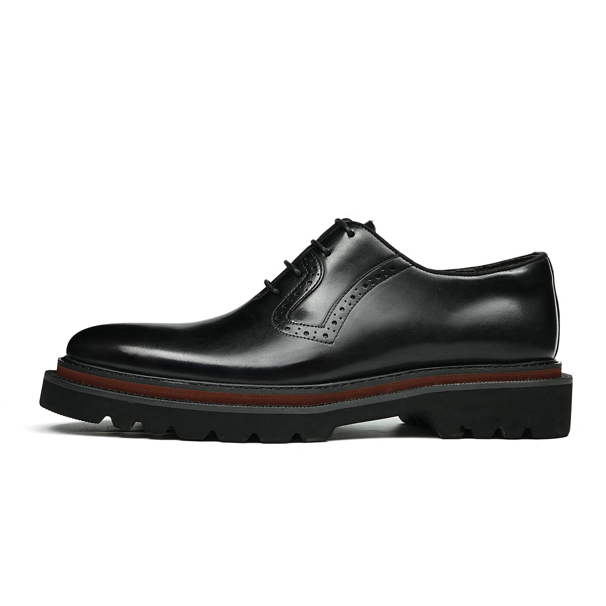 Men's Oxford Shoes with Decorative Perforations & Bold Multi-Layer Sole