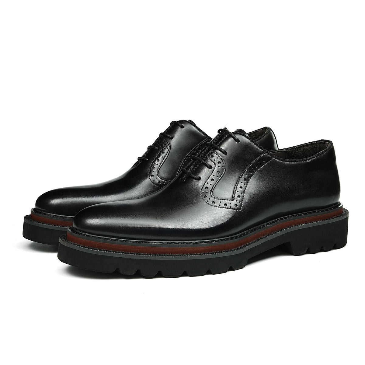 Men's Oxford Shoes with Decorative Perforations & Bold Multi-Layer Sole