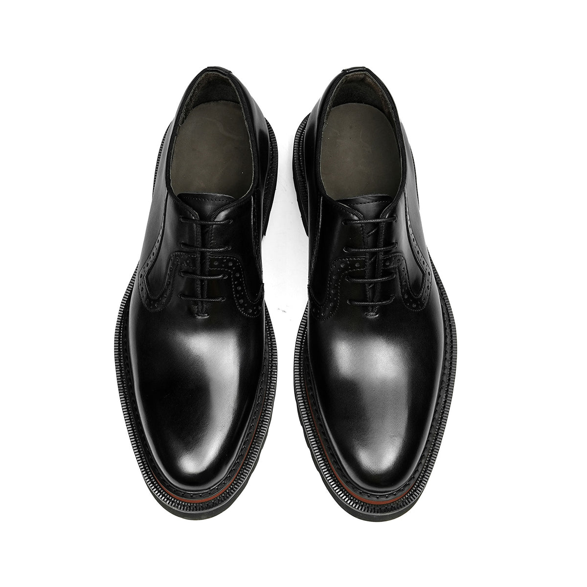 Men's Oxford Shoes with Decorative Perforations & Bold Multi-Layer Sole