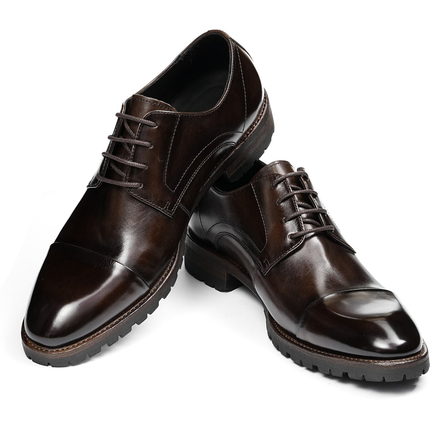 Men's Derby Shoes with Vintage Aesthetic & Durable Profile