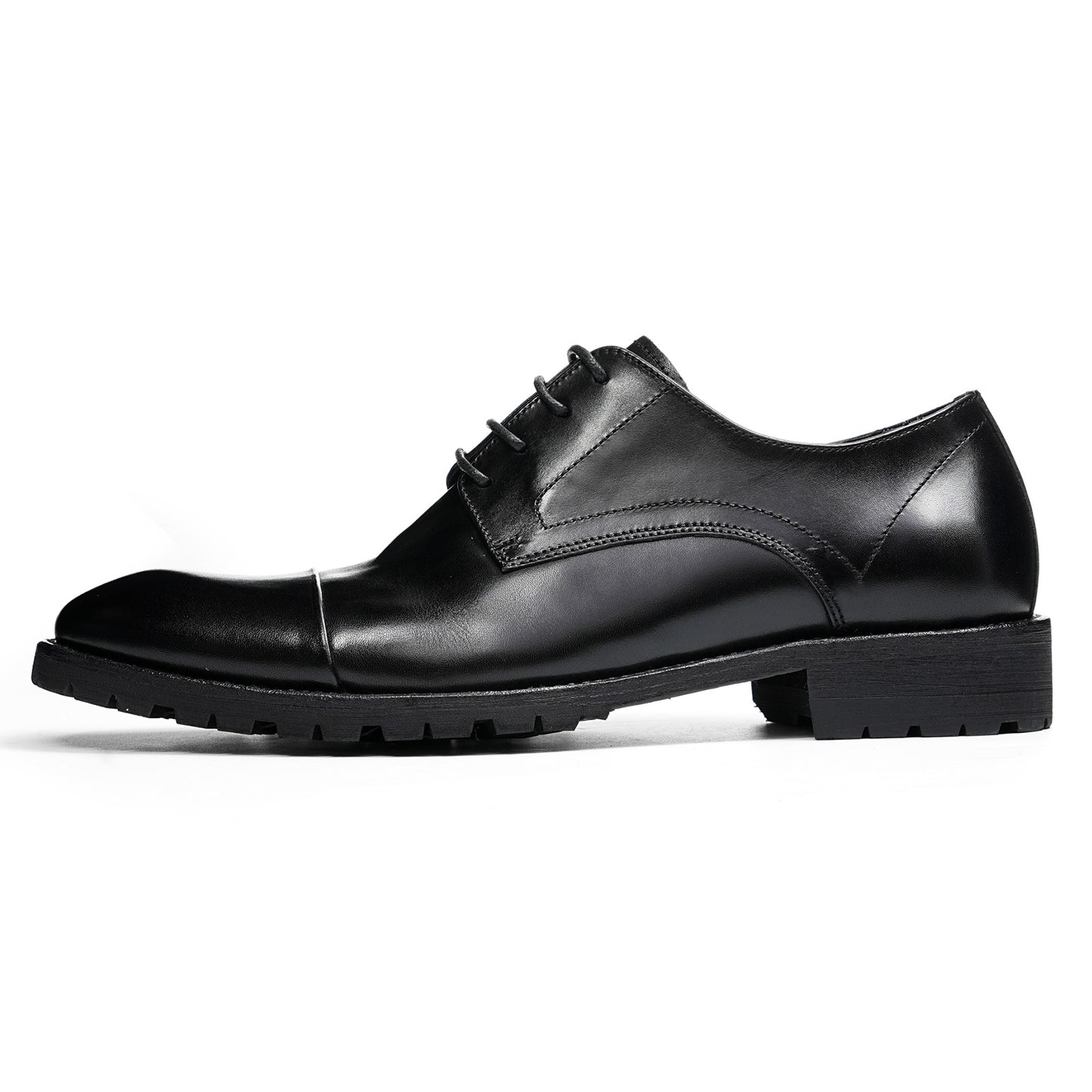 Men's Derby Shoes with Vintage Aesthetic & Durable Profile