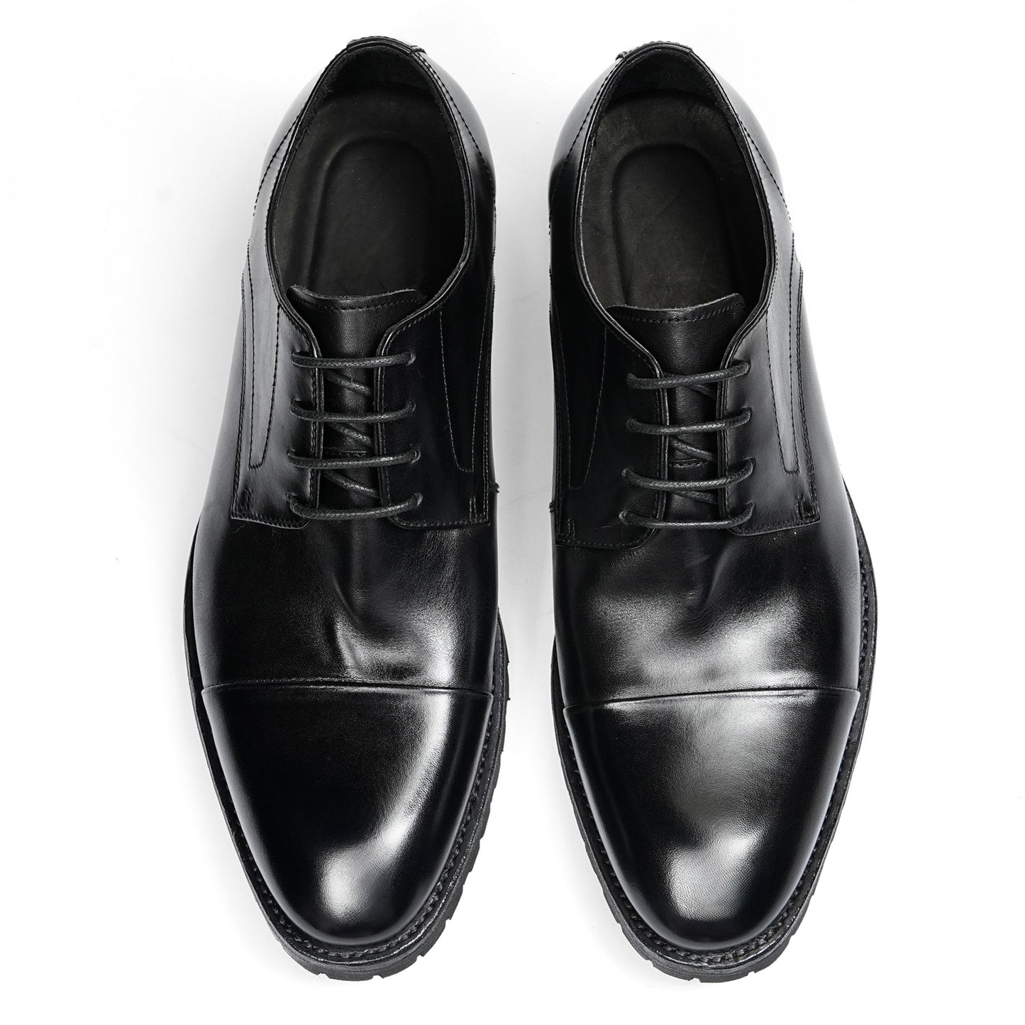 Men's Derby Shoes with Vintage Aesthetic & Durable Profile