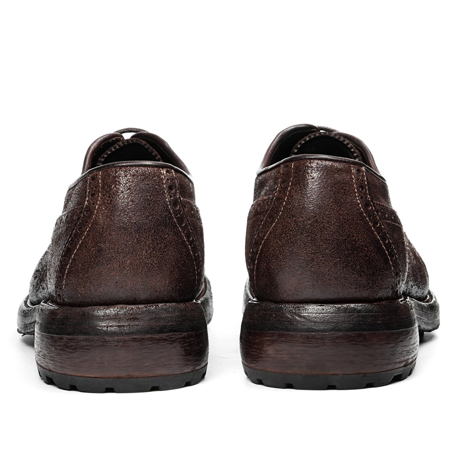 Men's Handcrafted Horsehide Brogue Shoes with Intricate Perforated Patterns