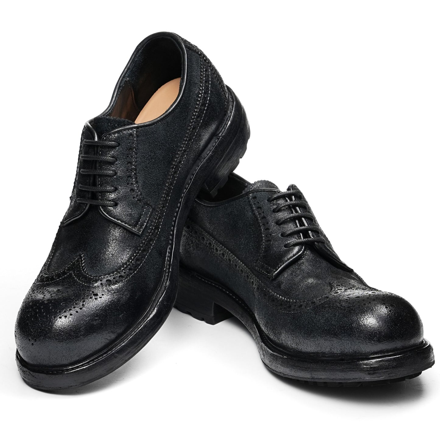 Men's Handcrafted Horsehide Brogue Shoes with Intricate Perforated Patterns