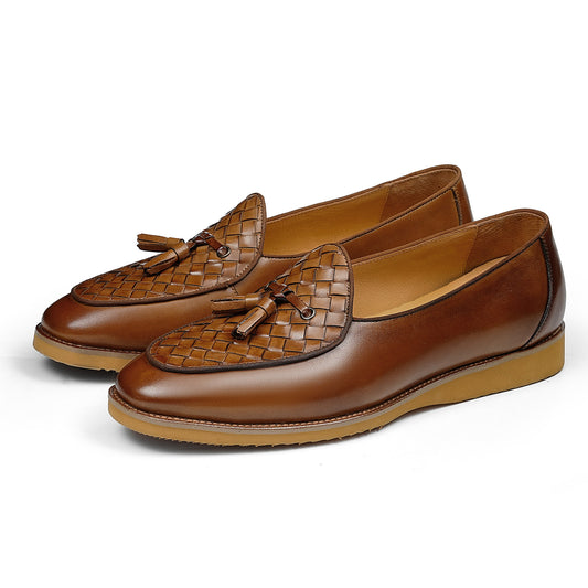 Men's Elegant Loafers with Woven Toe Detail and Tassel