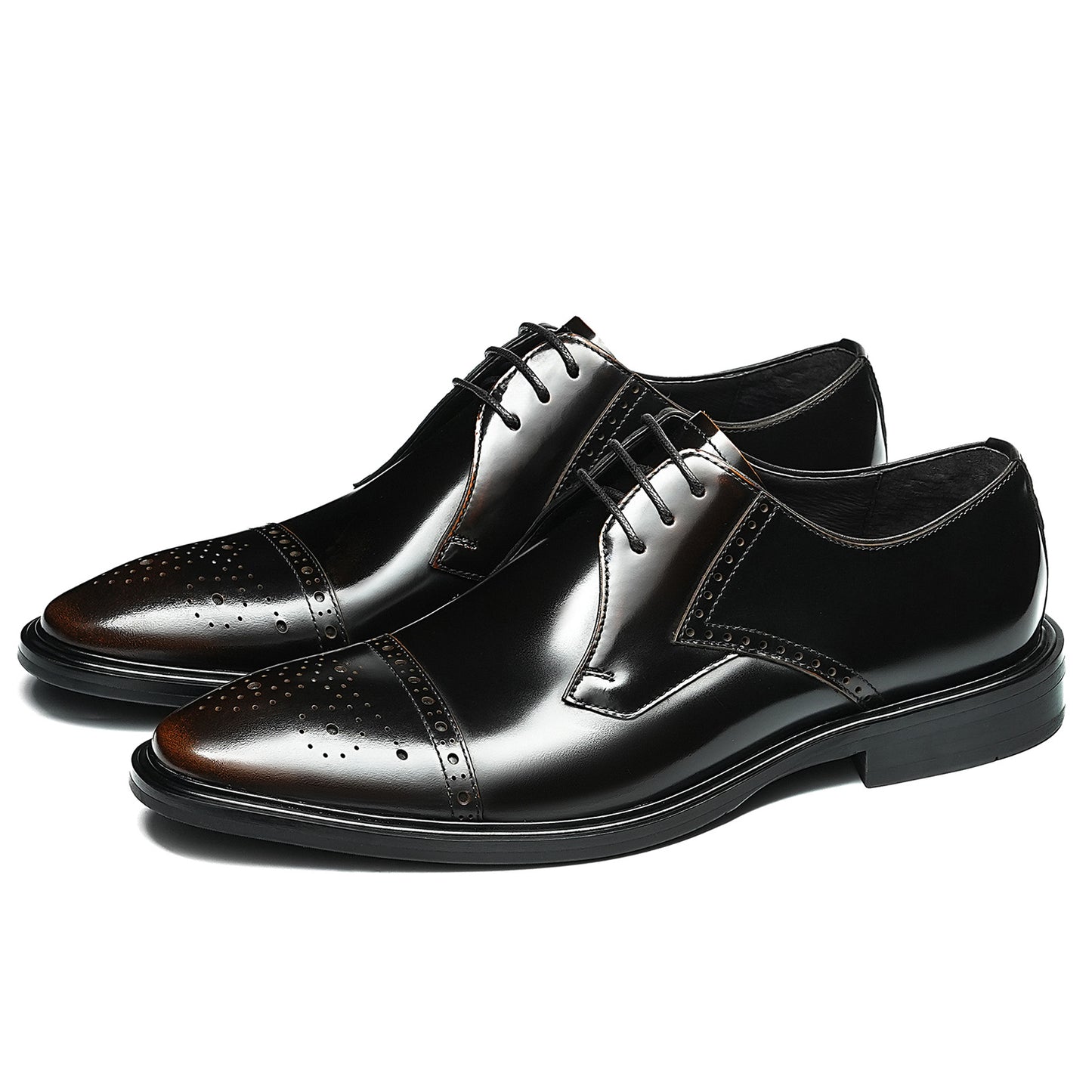 Men's Classic Brogue Derby Shoes with Ornamental Perforations