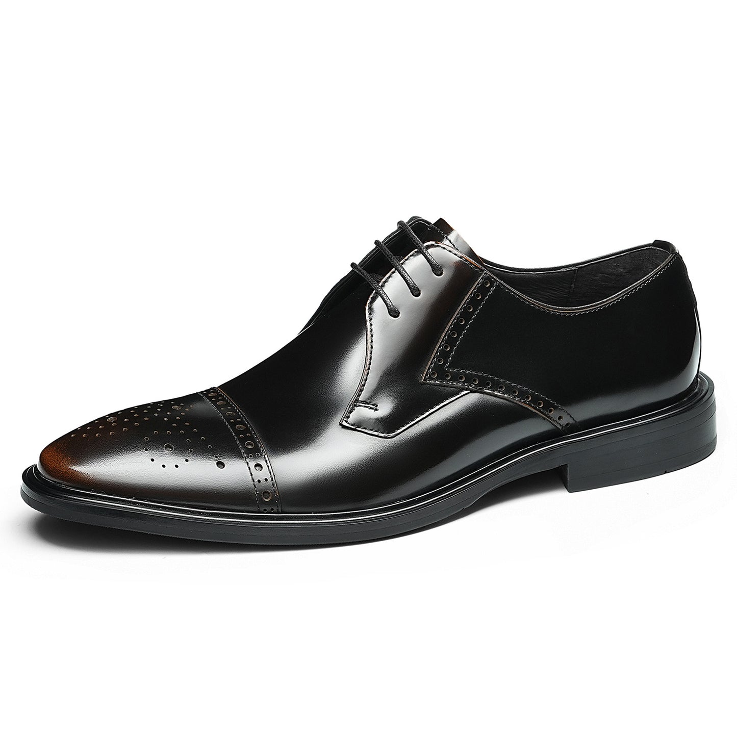 Men's Classic Brogue Derby Shoes with Ornamental Perforations