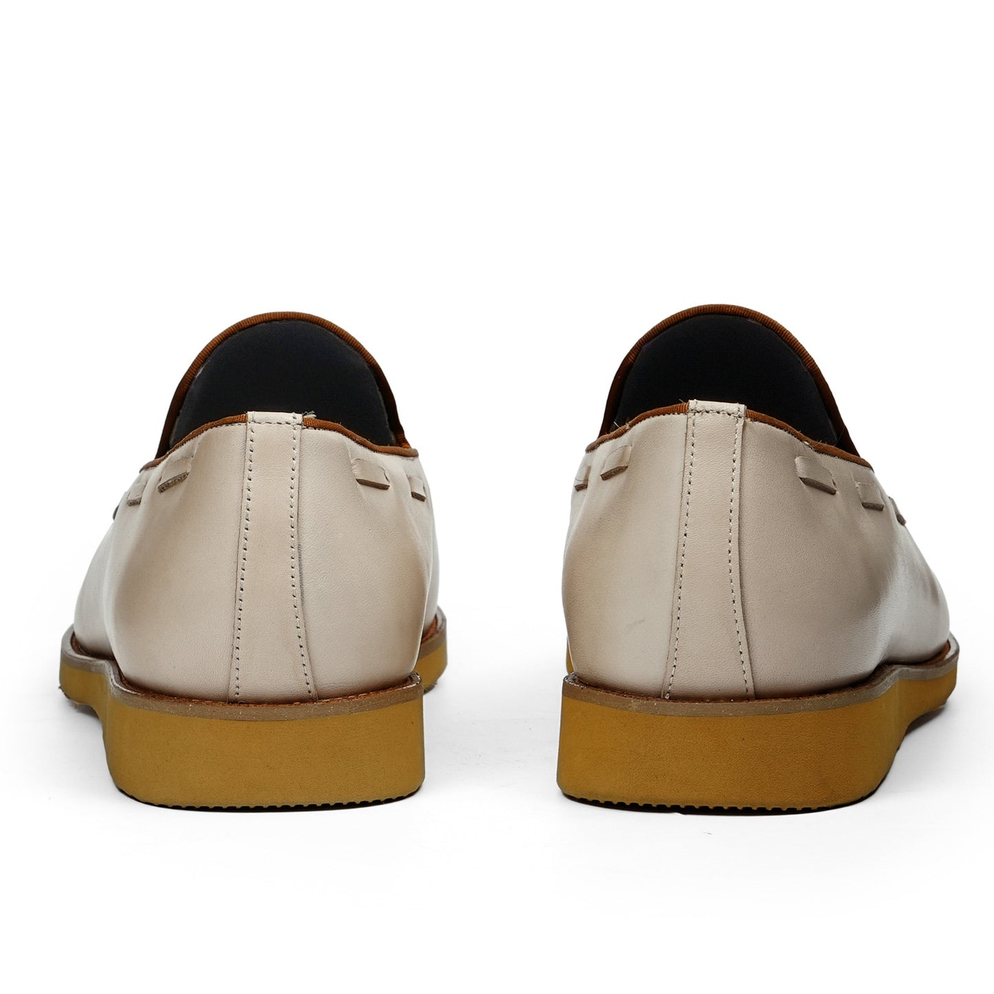 Men's Tassel Loafers: Classic Slip-Ons with Refined Stitching