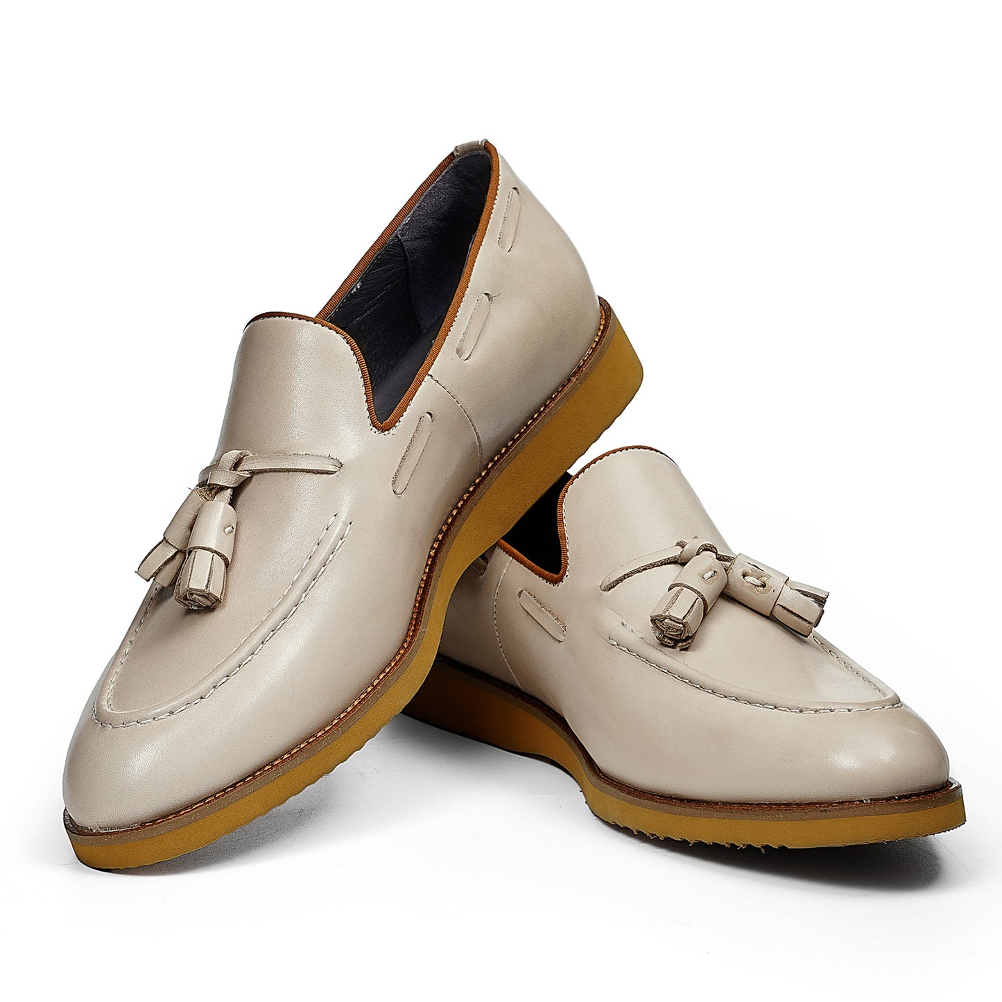 Men's Tassel Loafers: Classic Slip-Ons with Refined Stitching
